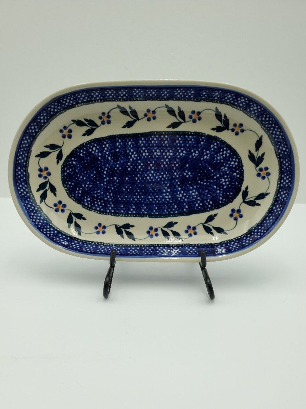 Polish Pottery Flowers & Vines Oval Serving Tray Manufaktura Floral Platter